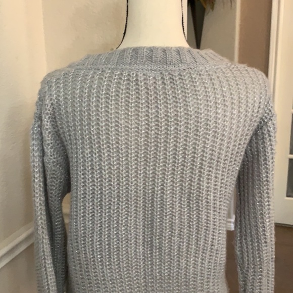 No Boundaries gray and silver metallic thread cropped pullover sweater Size M - Picture 11 of 16